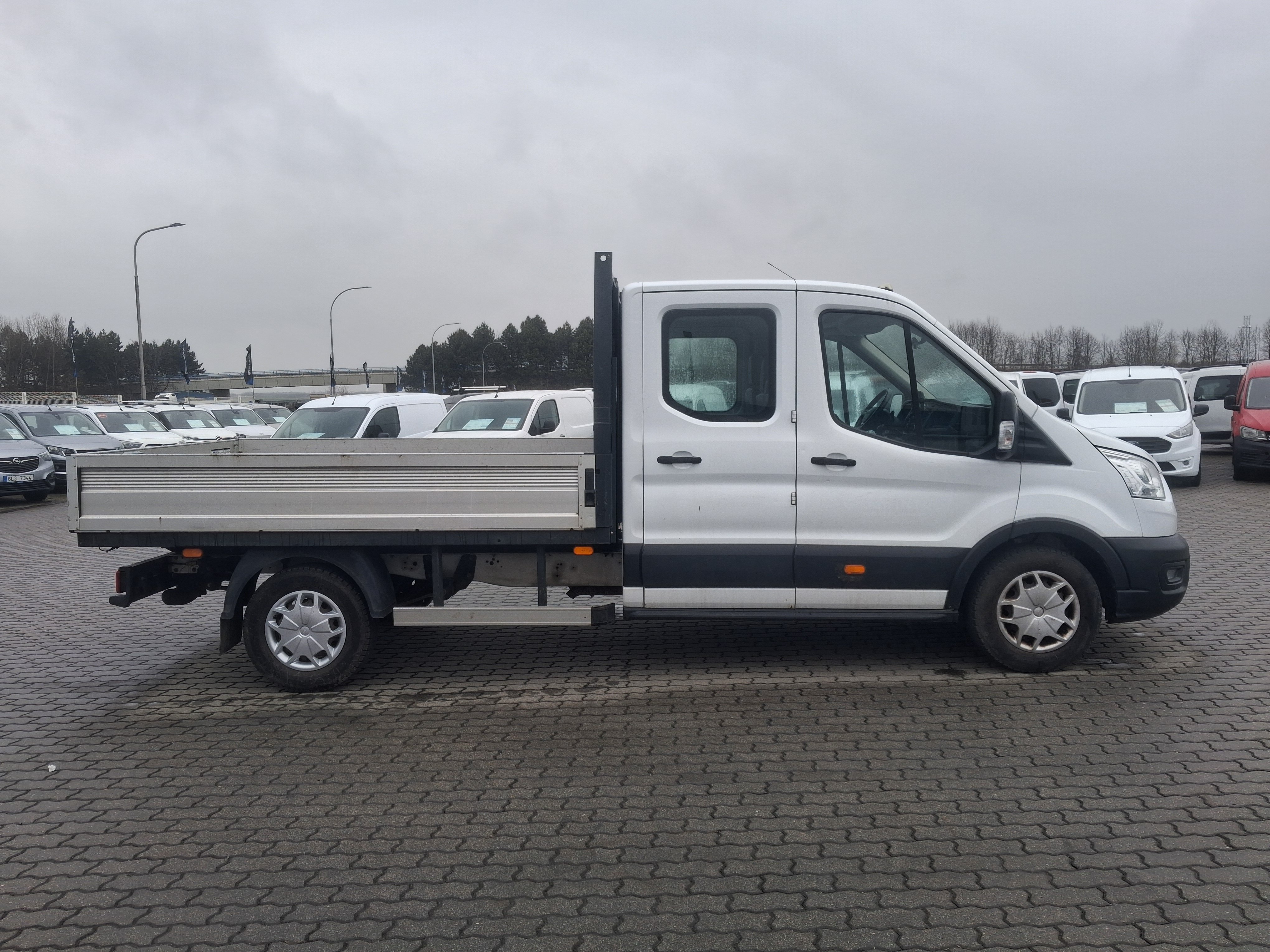 Ford Transit, 2019 - pohled č. 8