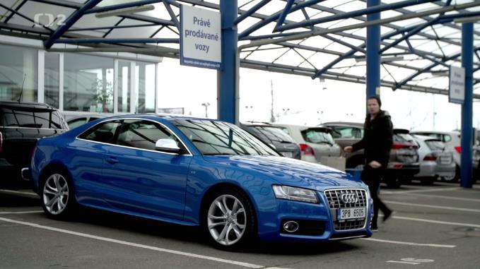 2016-4-9-AMR_ČT2 - jak často měníme auta