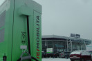 V AAA AUTO byla dnes slavnostně otevřena první rychlodobíjecí stanice ČEZ v Brně. Elektromobil nabije za 20 minut!